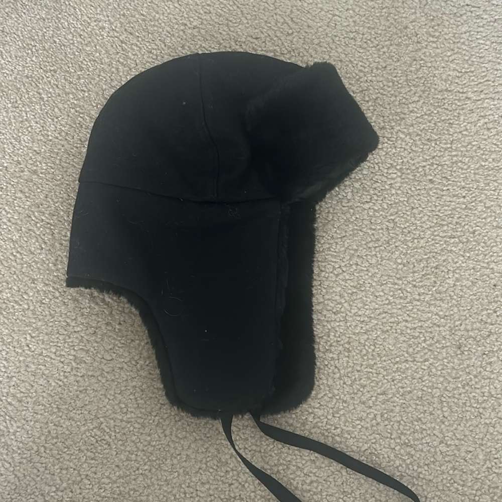 Black Faus Fur Winter Hat